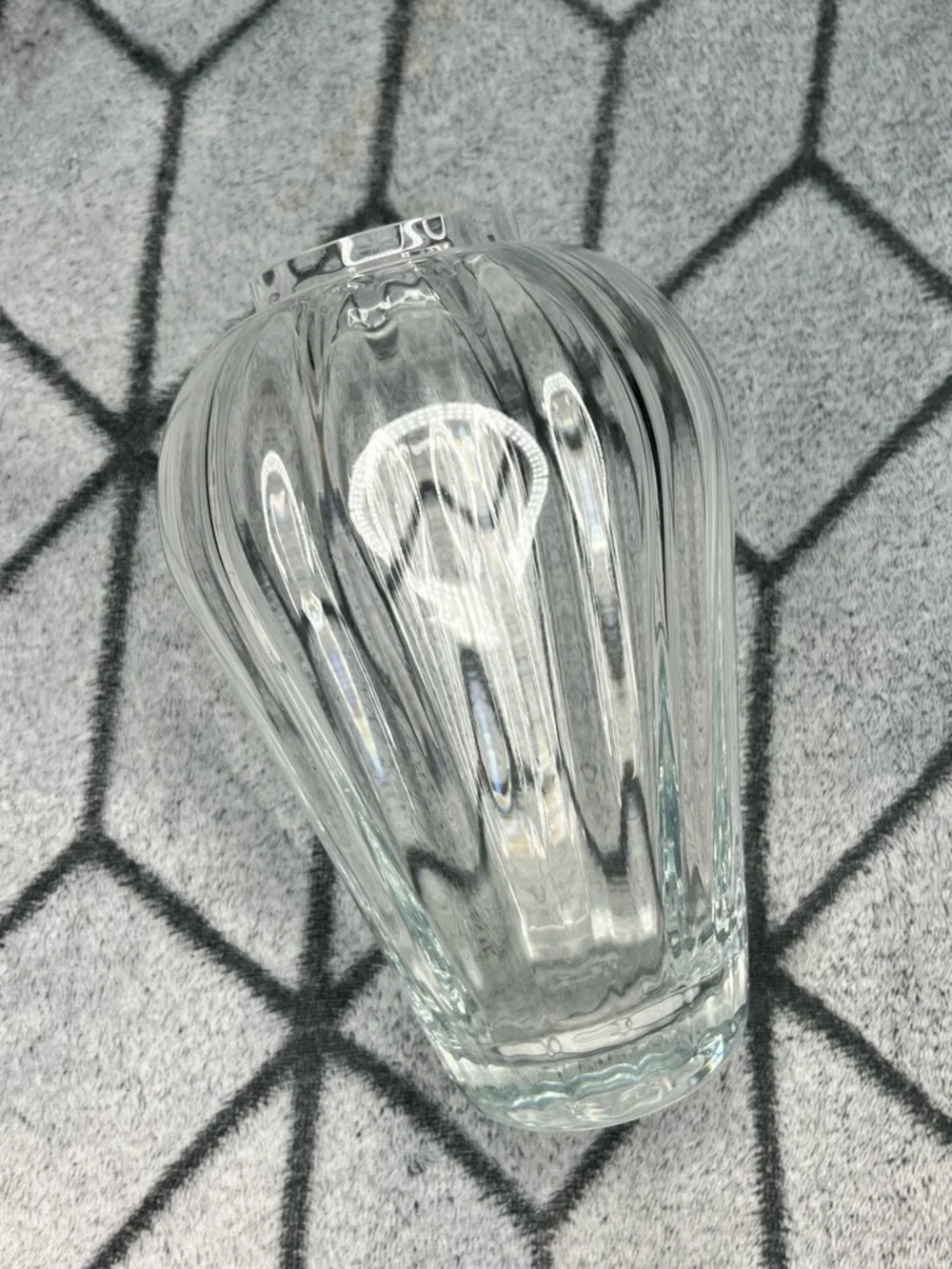 Heavy Clear Art Glass Ribbed Vase Modern Sculpted Bulb Shape 8